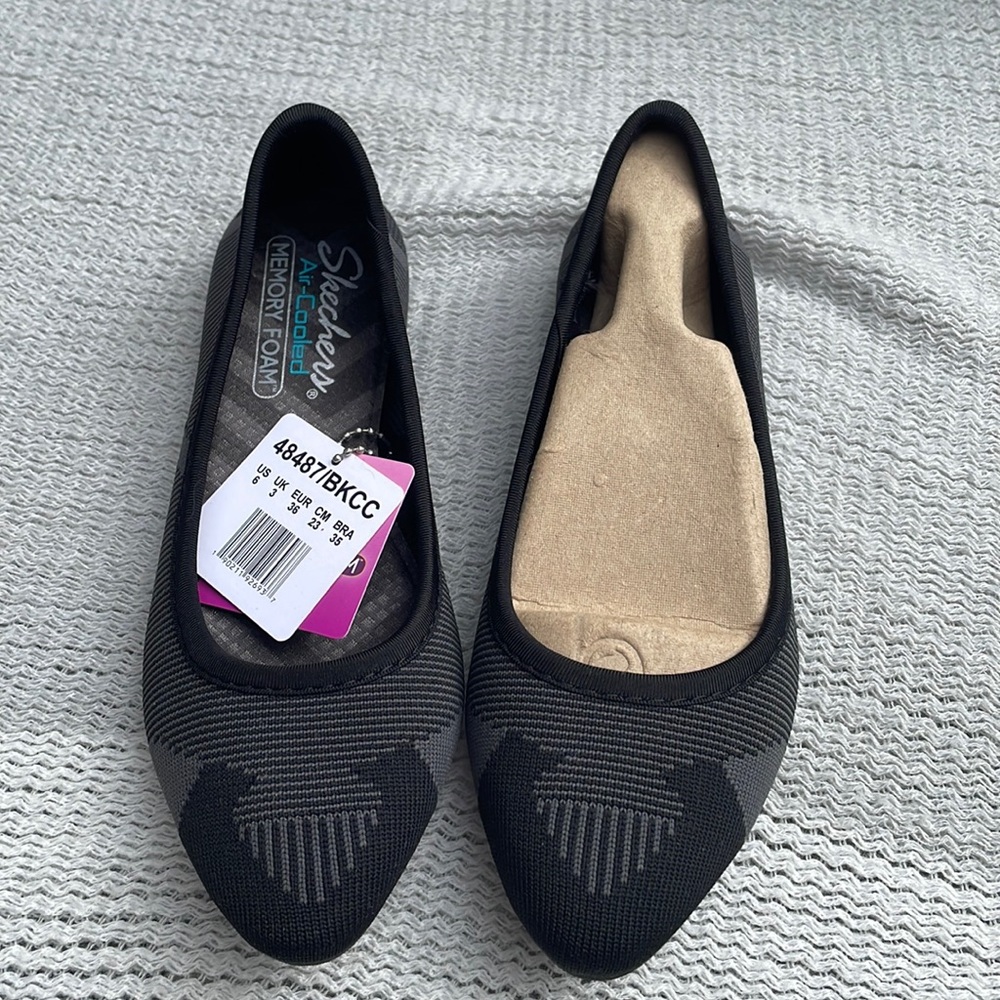 Sketchers Air-Cooled Memory Foam flats